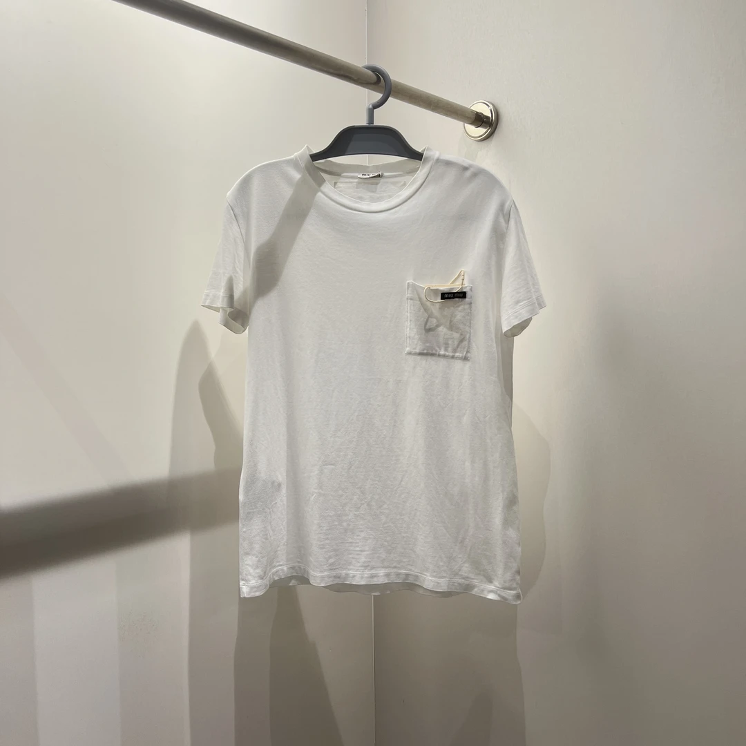 99新 MIU MIU/缪缪 2dd026/纯色背后字母logo短袖T恤 棉 m码