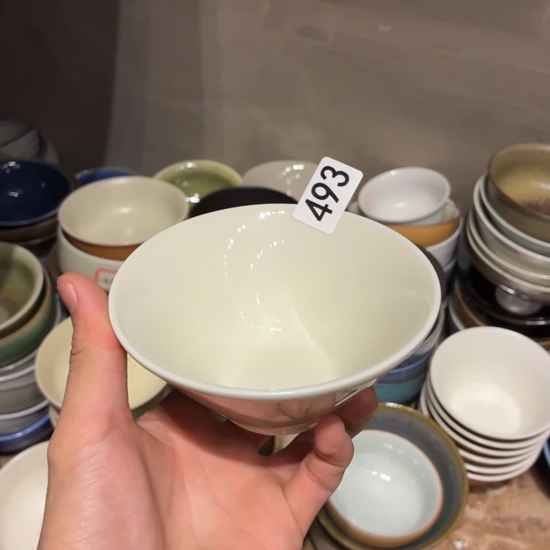 J***n瓷片定白斗笠饭碗1个