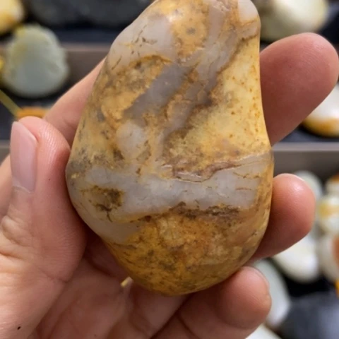 未镶嵌和田玉（糖玉）挂件45