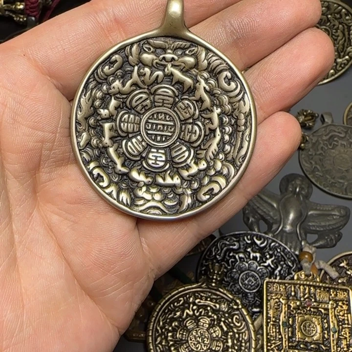 泥塑旭**程精品小元素品相完美的话