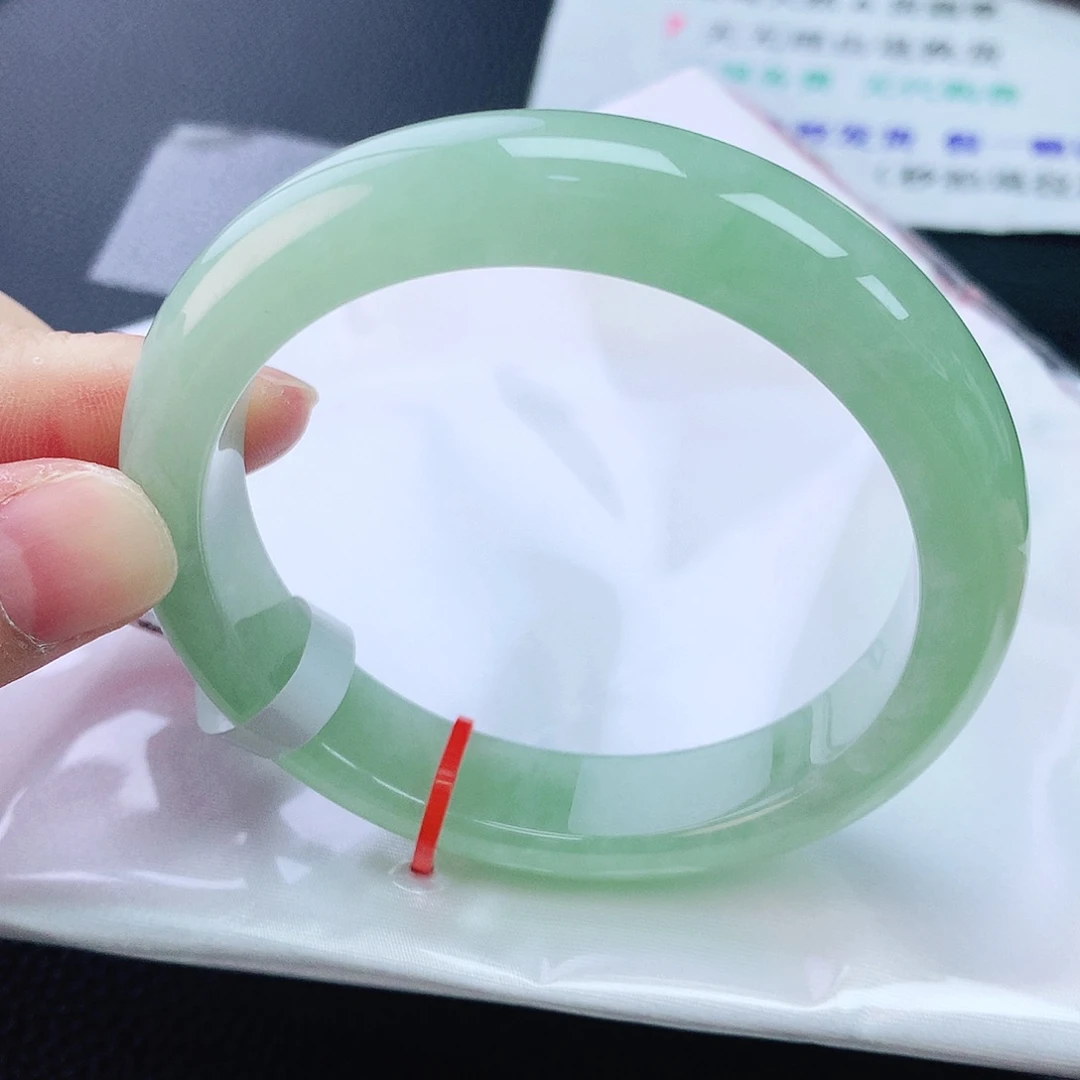 未镶嵌手镯翡翠56圈