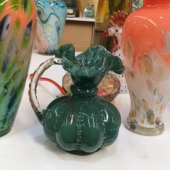 琉璃花瓶高20厘米口径5厘米