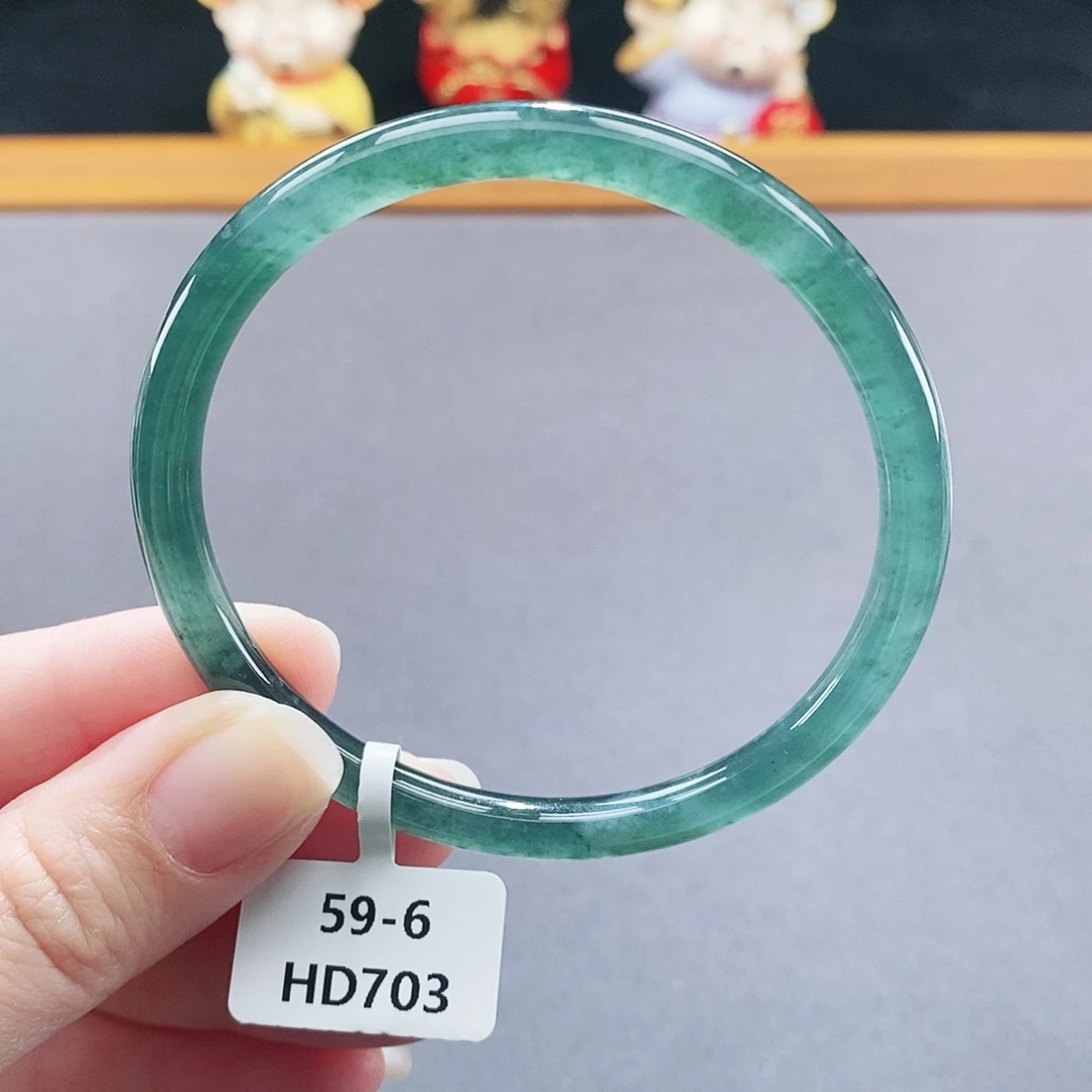 翡翠未镶嵌手镯27