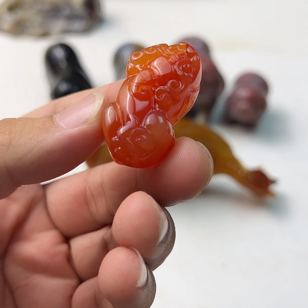 玛瑙/玉髓未镶嵌颈饰