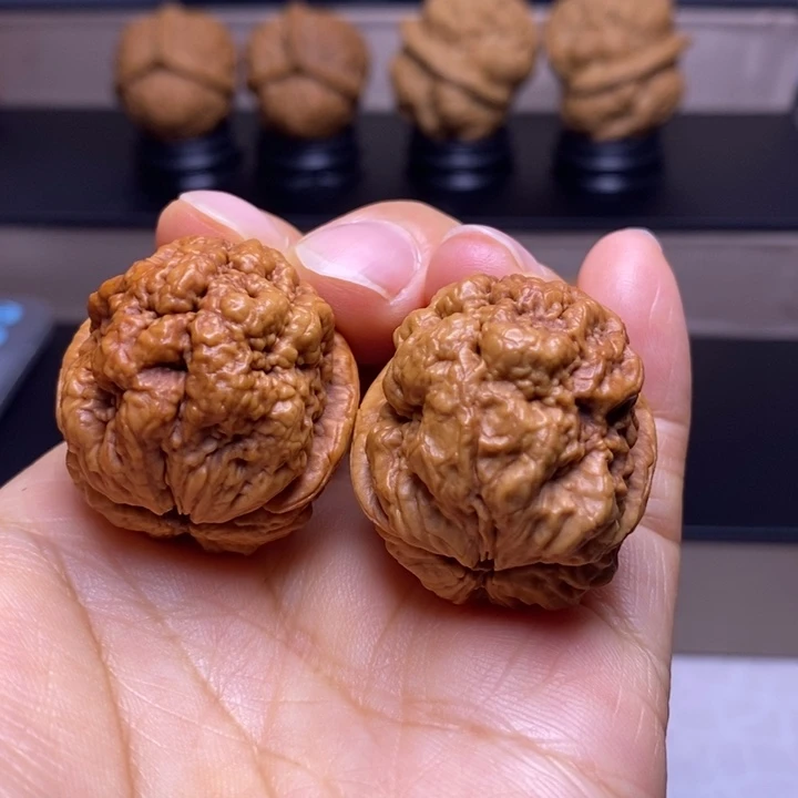 把件文玩核桃血舍利15