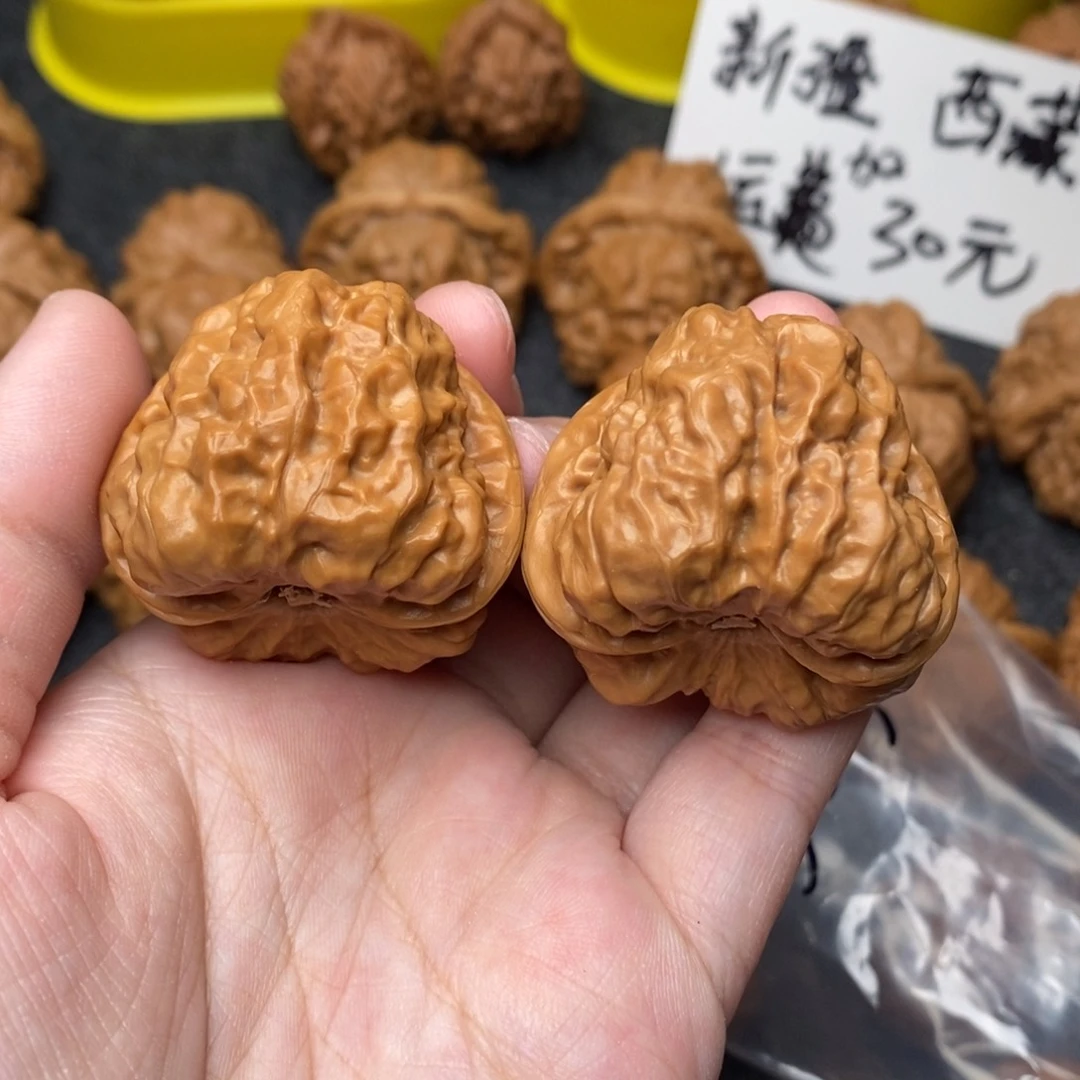 文玩核桃把件呼**记蛤蟆38