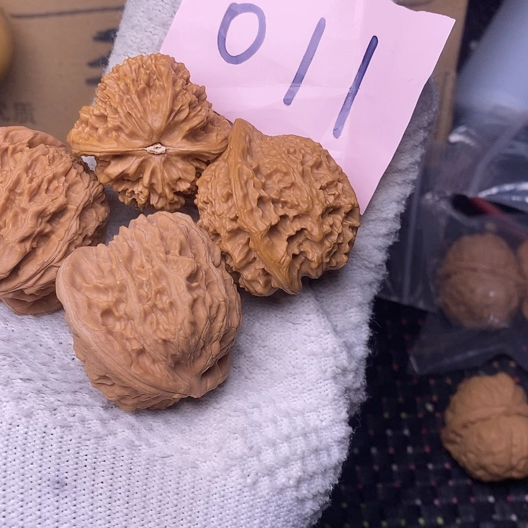 桃核把件禾*呈文玩核桃
