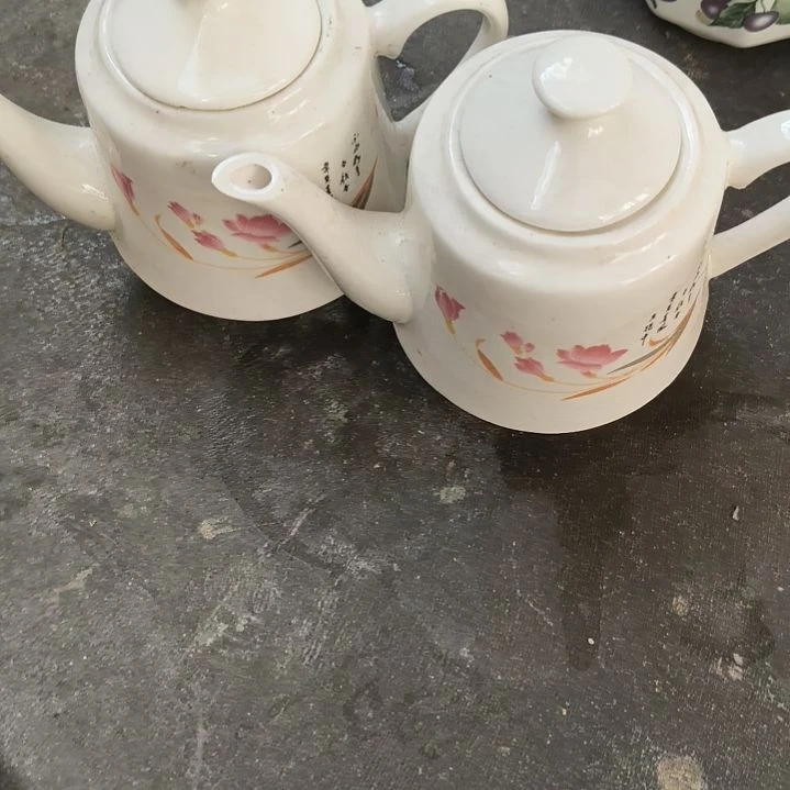 陶瓷盘子碗啥都有