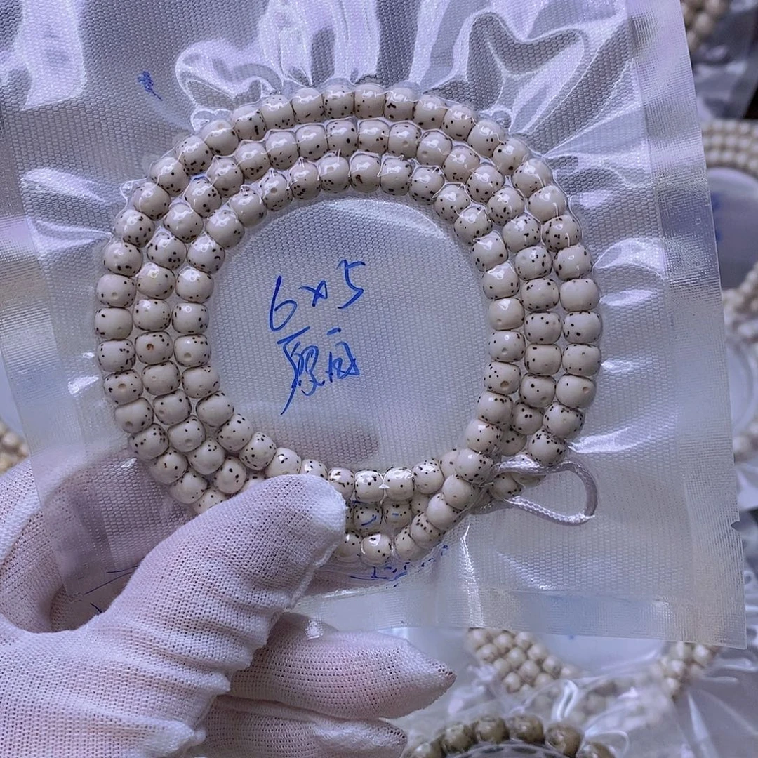 手串星月菩提原白