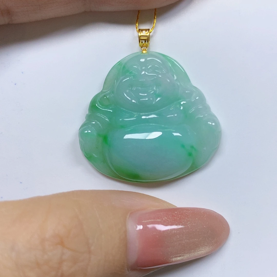 颈饰18K金镶嵌翡翠挂件
