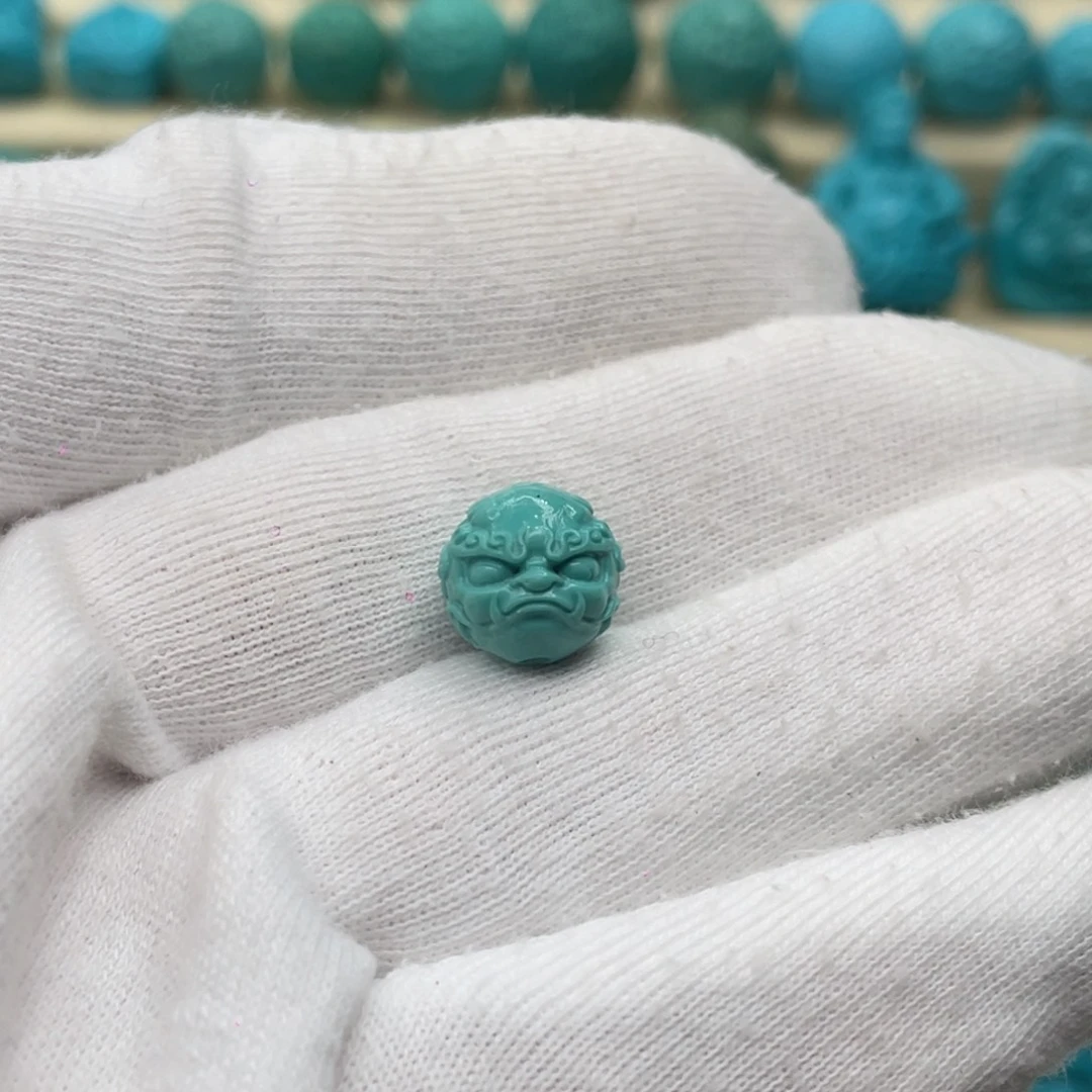 绿松石未镶嵌颈饰卡10.8