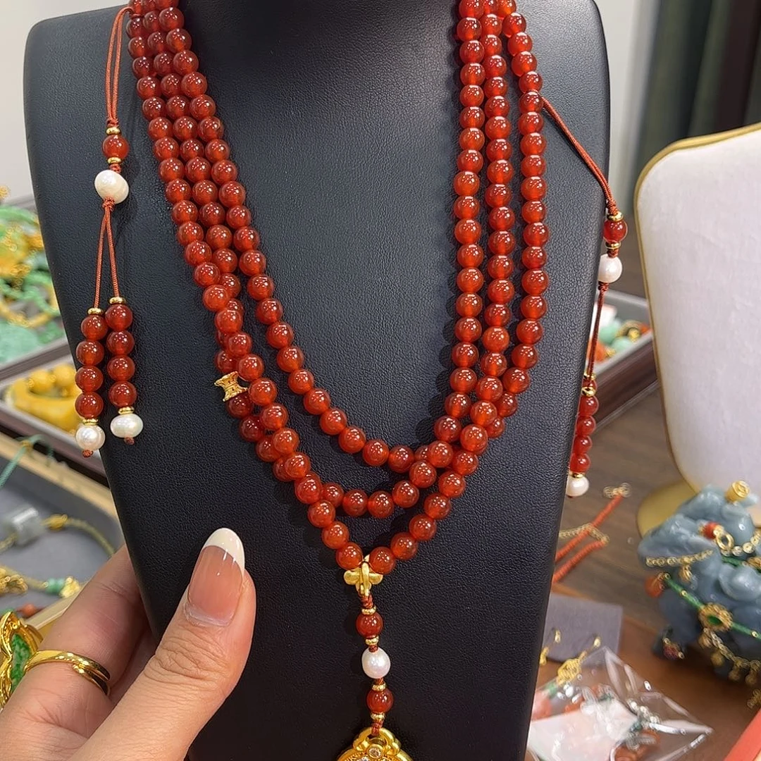 翡翠未镶嵌颈饰斜挎