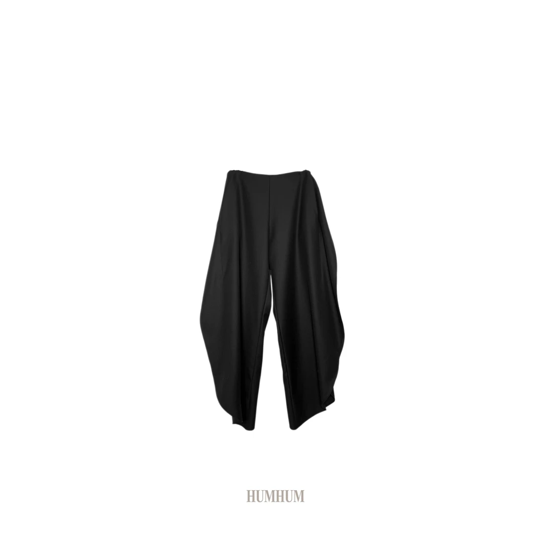 HUMHUM | 软力量流动曲线半解构建筑西裤