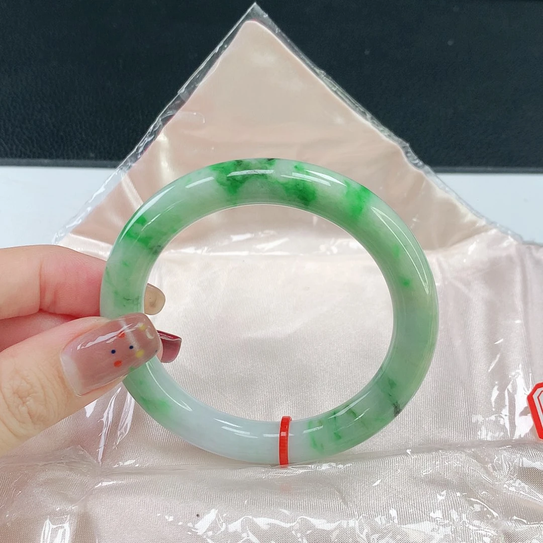 未镶嵌手镯翡翠411