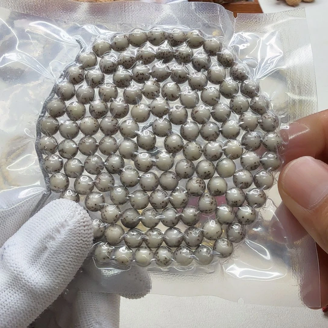 吊坠星月菩提43梵天糯冰石玉河豚7圆108