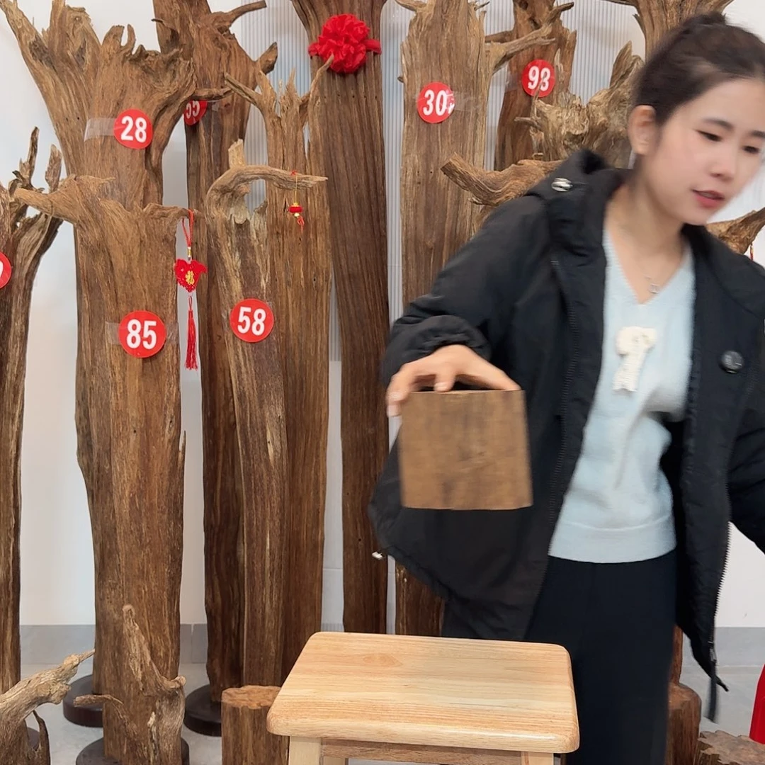 沉香碎屑沉香原材料