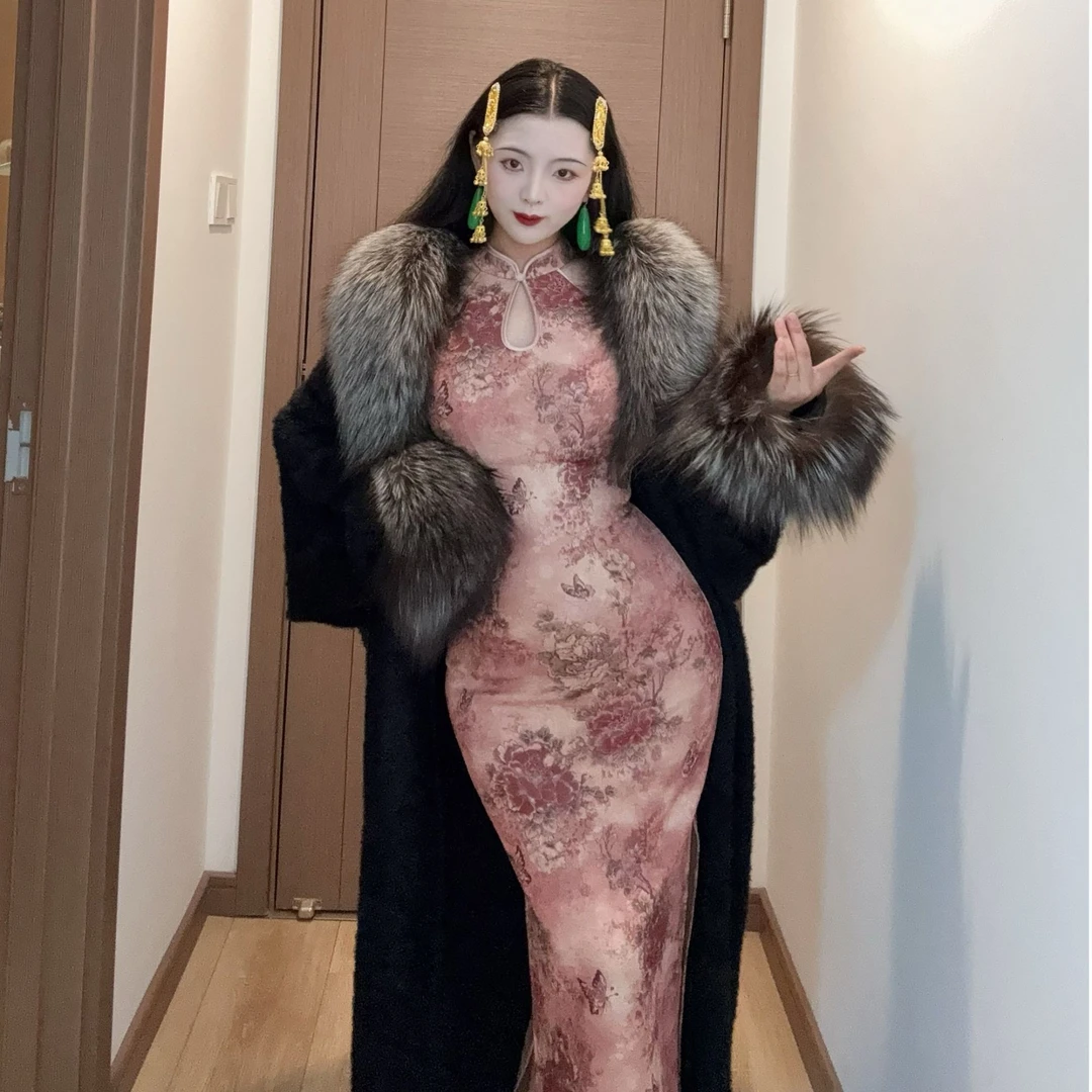 LHMknk1画报夫人原创自制秋冬贵妇青果领一等品银狐绒面针织大衣