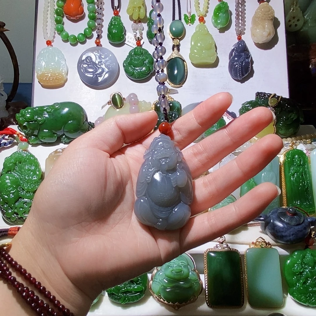 和田玉未镶嵌颈饰