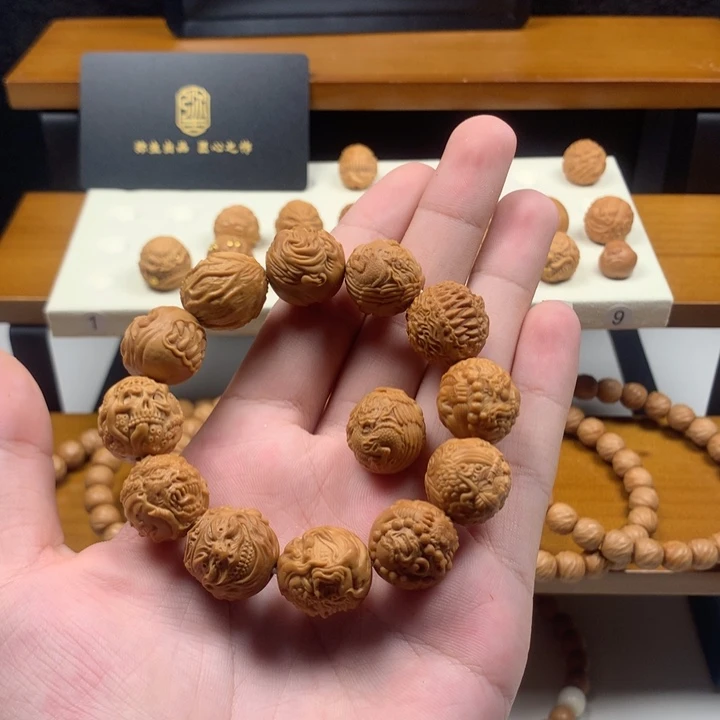 手串/手链核桃机雕恶僧猴头雕刻
