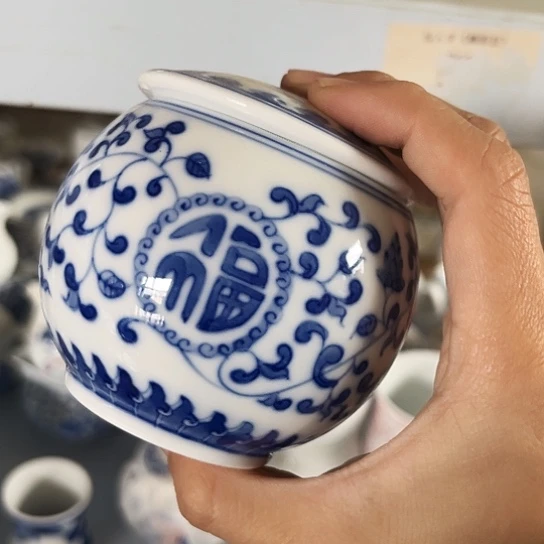 盘手绘茶叶罐一个陶瓷陶瓷