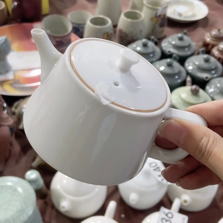 茶具微瑕，介意勿拍