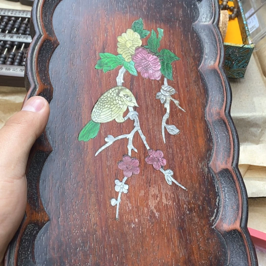 大叶紫檀（黑酸枝木类）