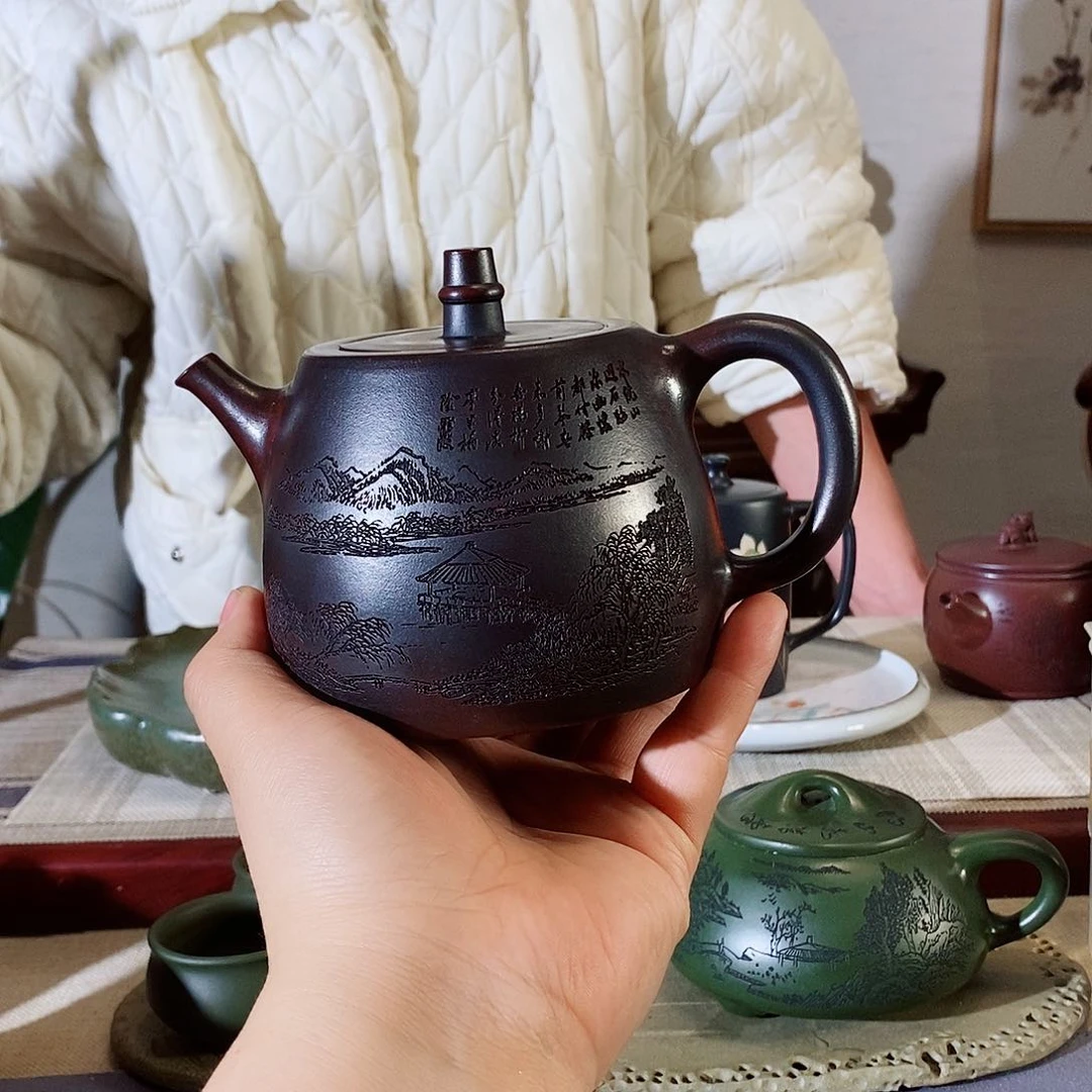 紫砂茶壶宜兴紫砂壶甩出吃货手抓