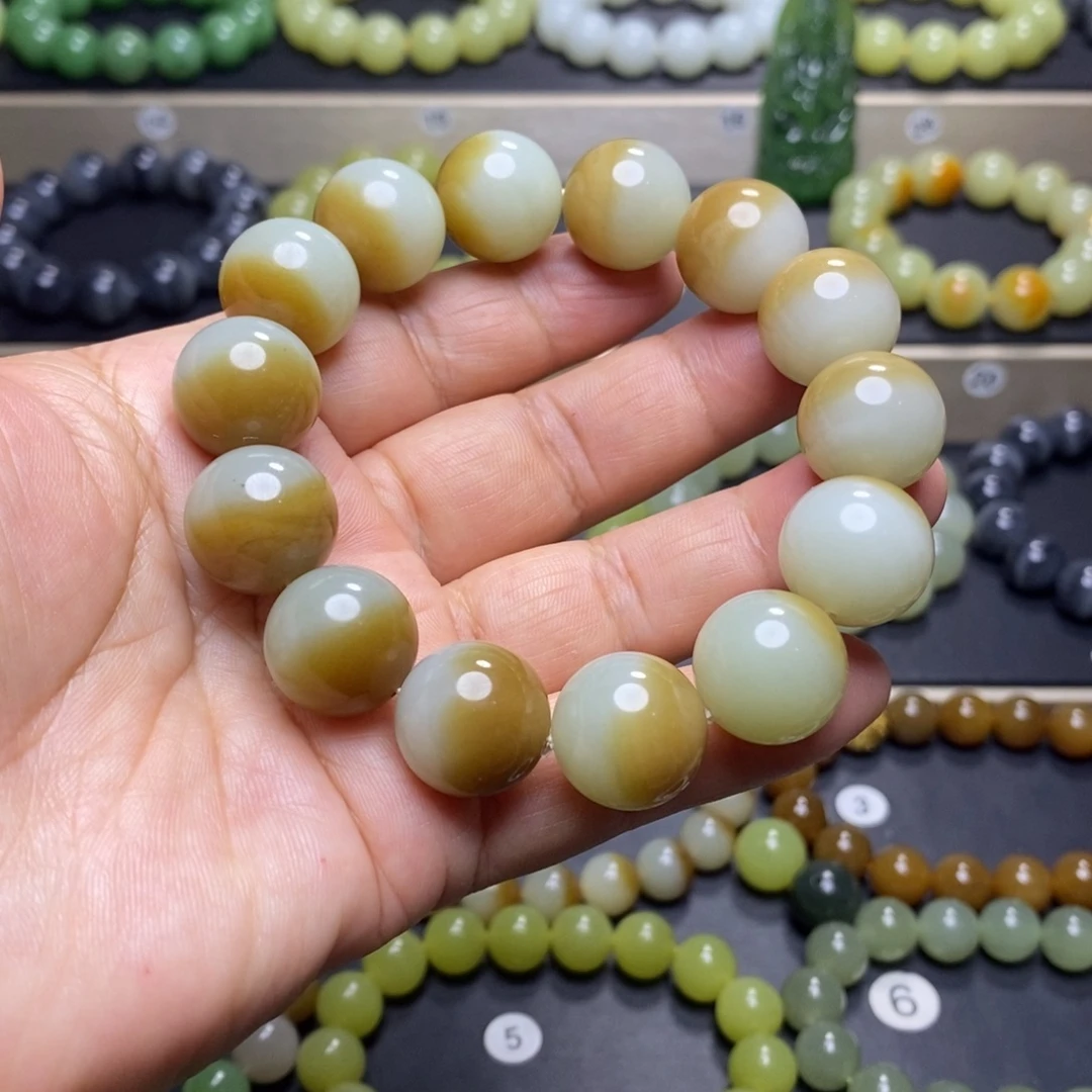 和田玉未镶嵌手串