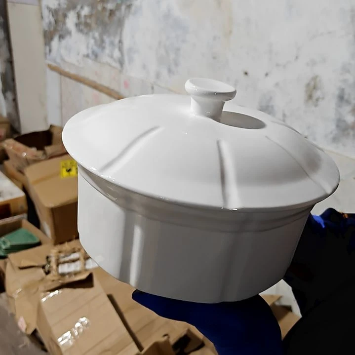 瓷片陶瓷盘子碗啥都有