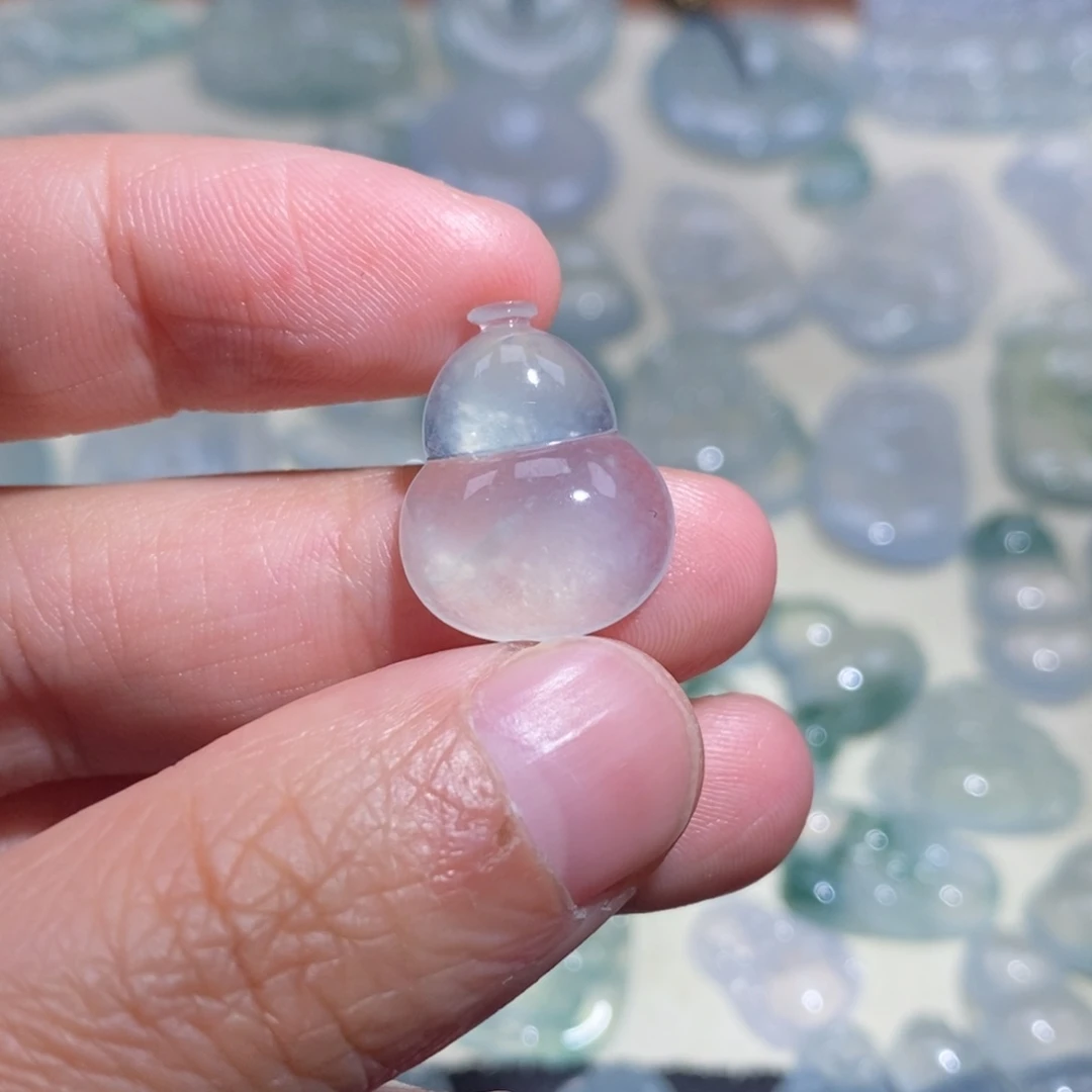 翡翠颈饰未镶嵌天然缅甸翡翠A货