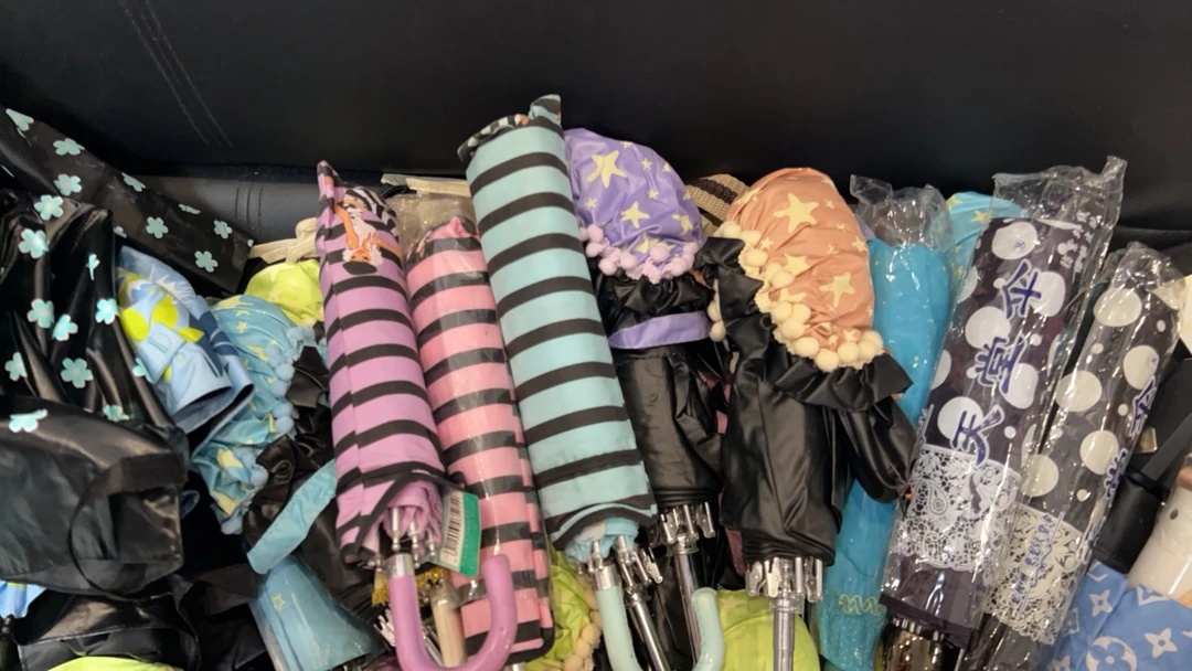 雨伞仓库清仓处理