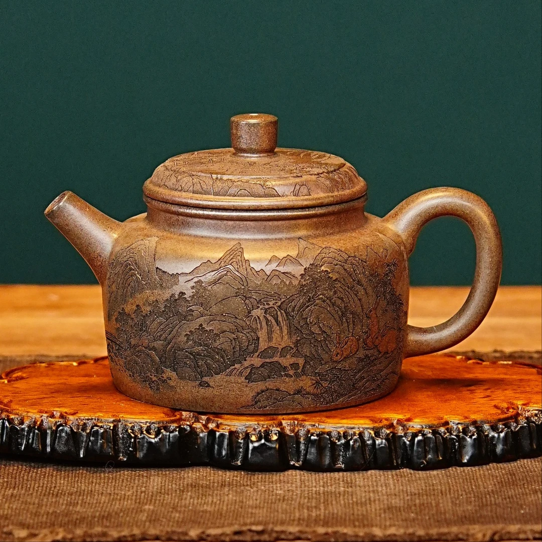 宜兴紫砂茶具 原矿龙背青泥料柴烧刻绘山水楼阁德钟紫砂壶