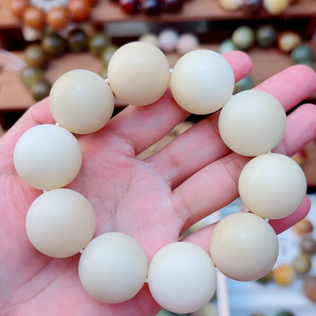 吊坠菩提根/象牙果介意勿拍不退不换（非全品）