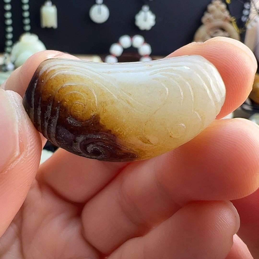 和田玉未镶嵌挂件