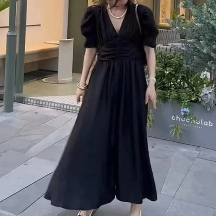 5006 夏季新款韩版收腰V领泡泡袖女气质皱褶修身中长裙-衣长123