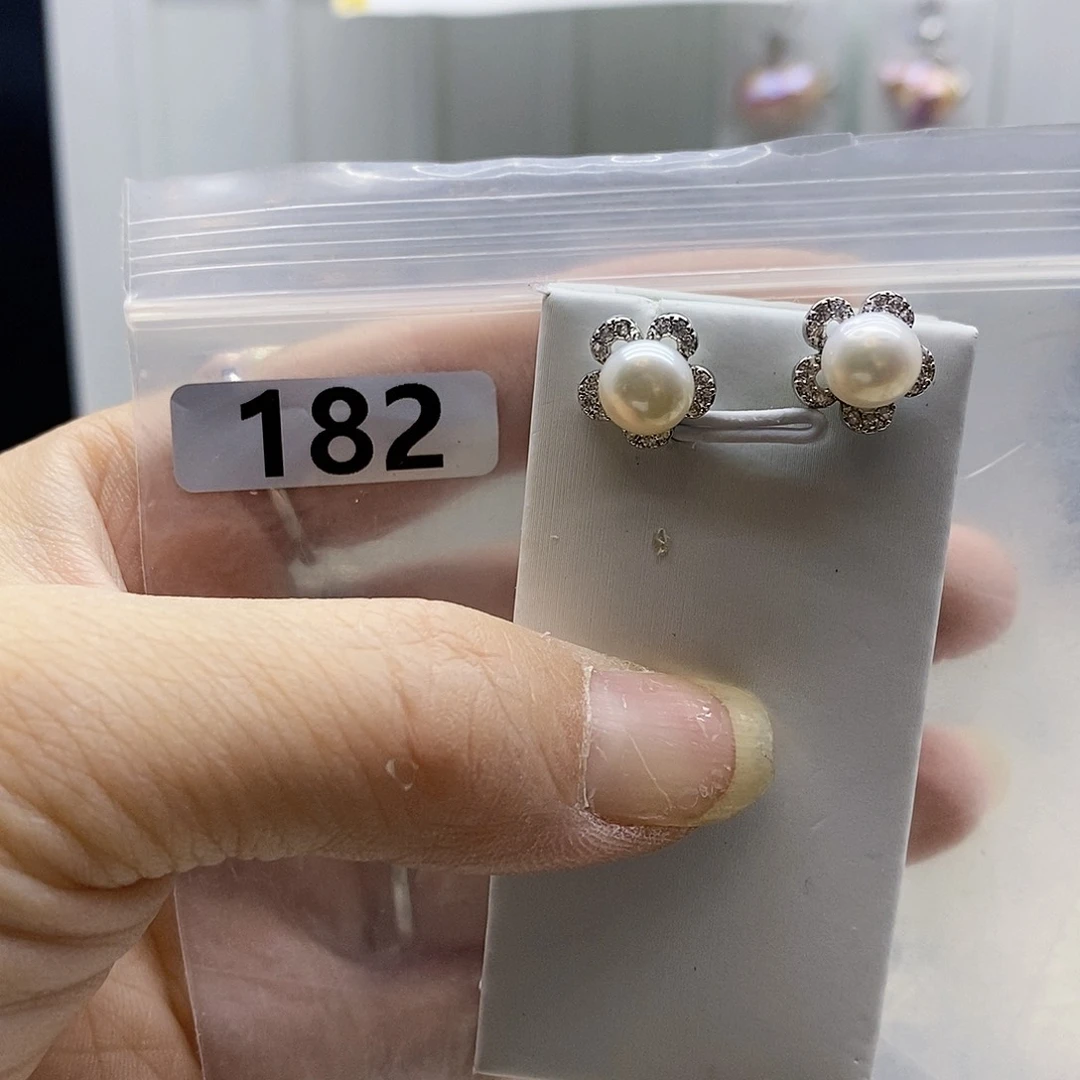 颈饰合金淡水珍珠