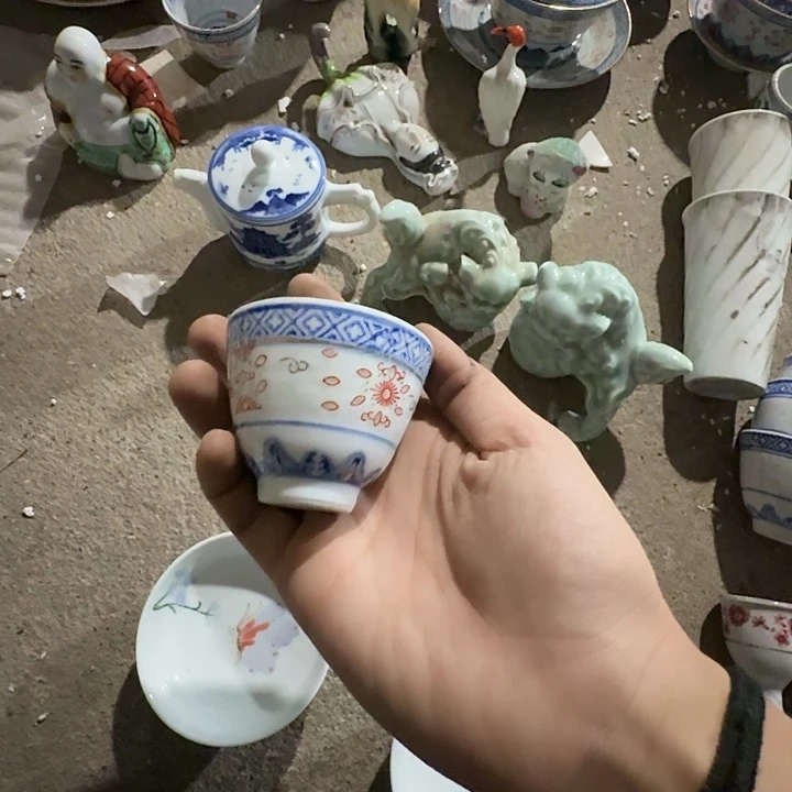 景德镇的陶瓷瓷器