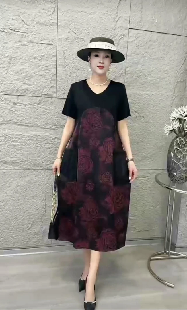 大码印花短袖连衣裙女2025年新款夏季时尚拼接妈妈装显瘦过膝裙子