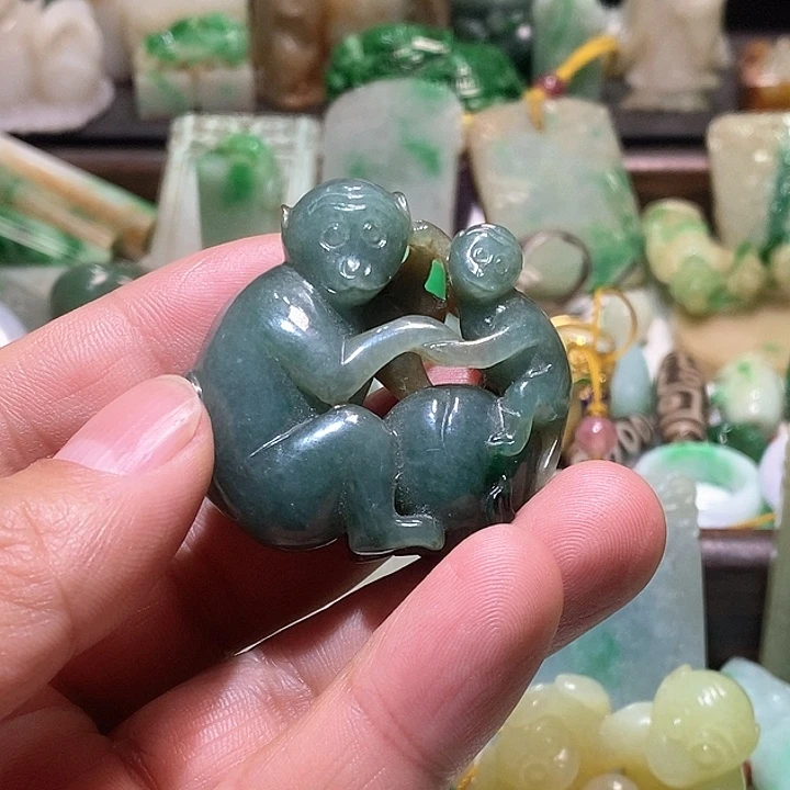 未镶嵌挂件翡翠山***水