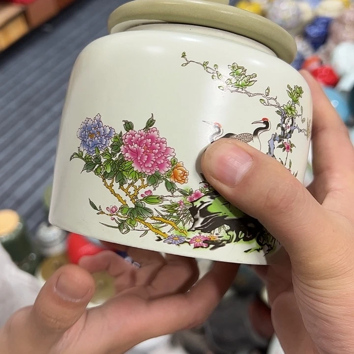 茶叶罐陶瓷家用储物罐瑕疵品介意勿拍