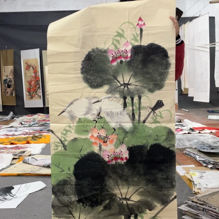 国画国画作品画心一张。