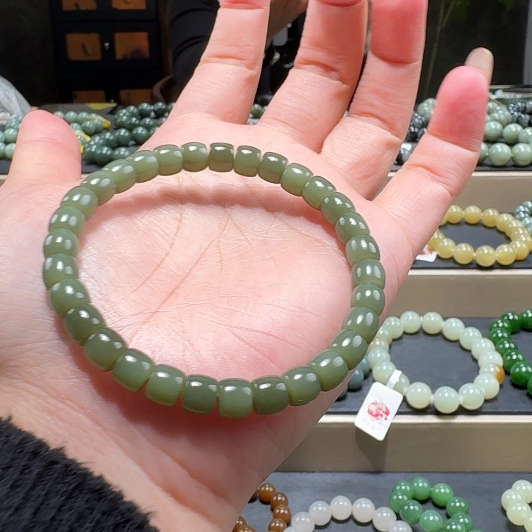 和田玉未镶嵌手链7.3 豆青