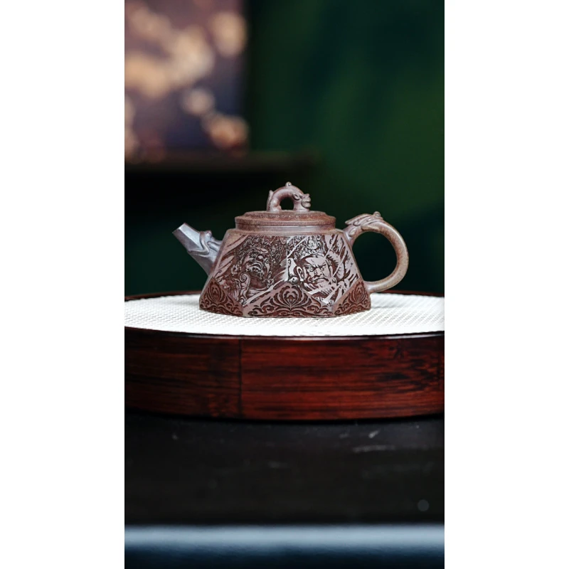 宜兴紫砂 钻方 龙骨金砂 李志刚h304