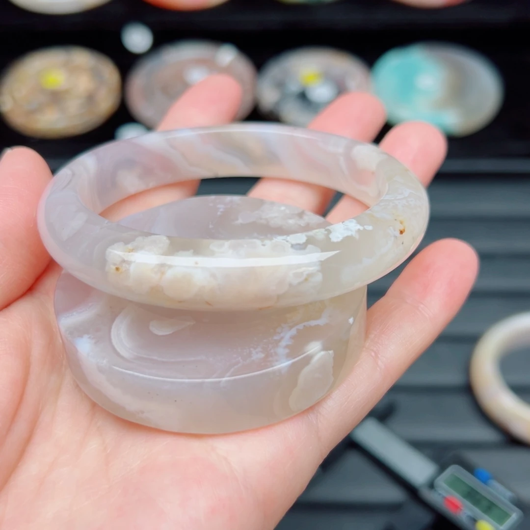 手镯玛瑙/玉髓未镶嵌58