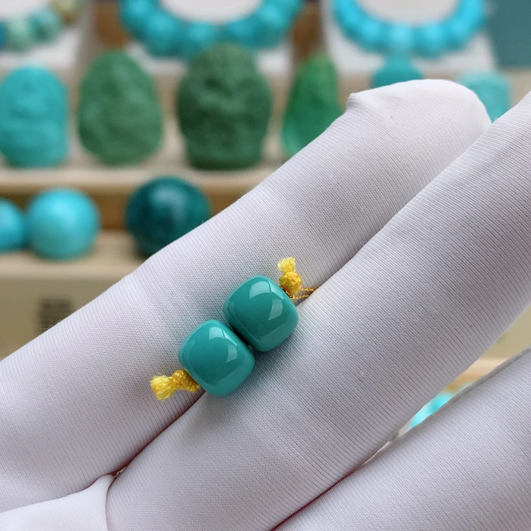 绿松石未镶嵌挂件