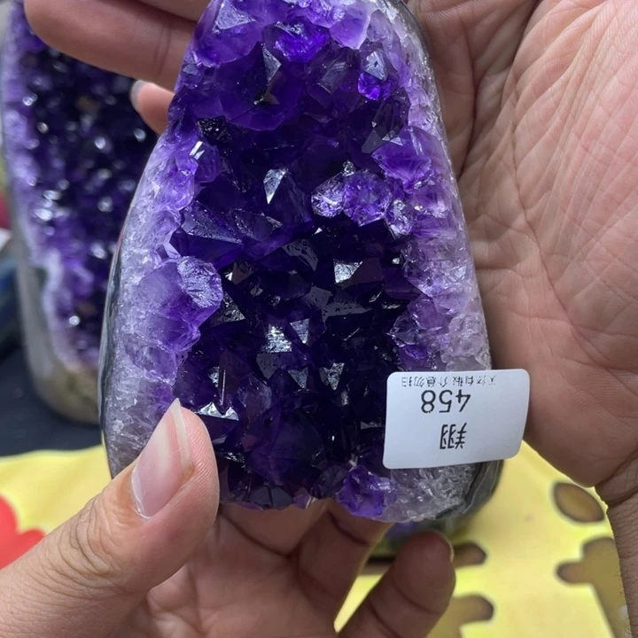 未镶嵌水晶大型摆件（非配饰）