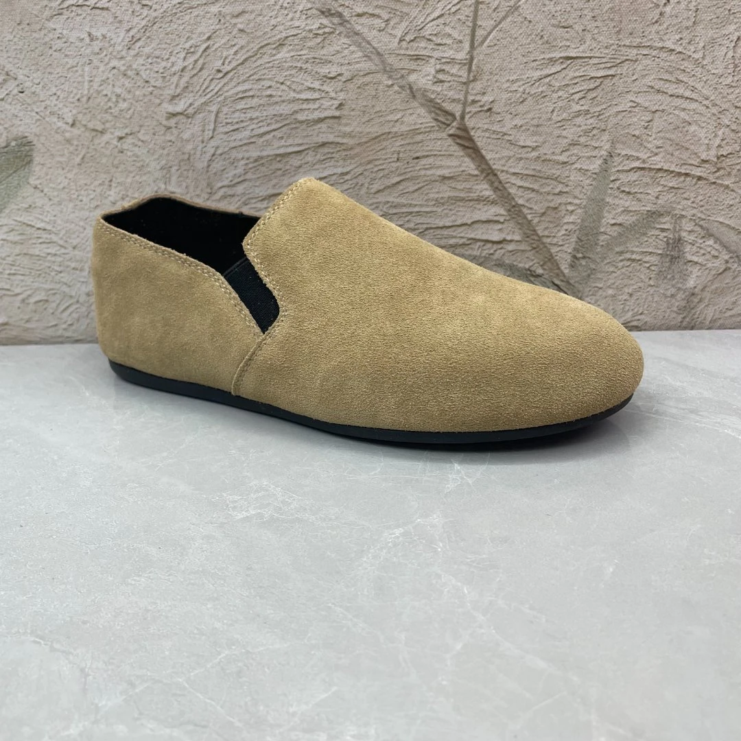 单鞋女 (牛皮) 59156  内垫羊（孤品）c区36码