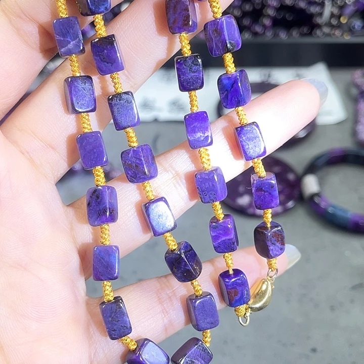 银S925镶嵌苏纪石（舒俱来）戒指