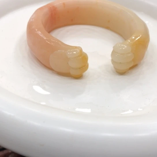 未镶嵌石英岩玉珠宝奇石楠****团