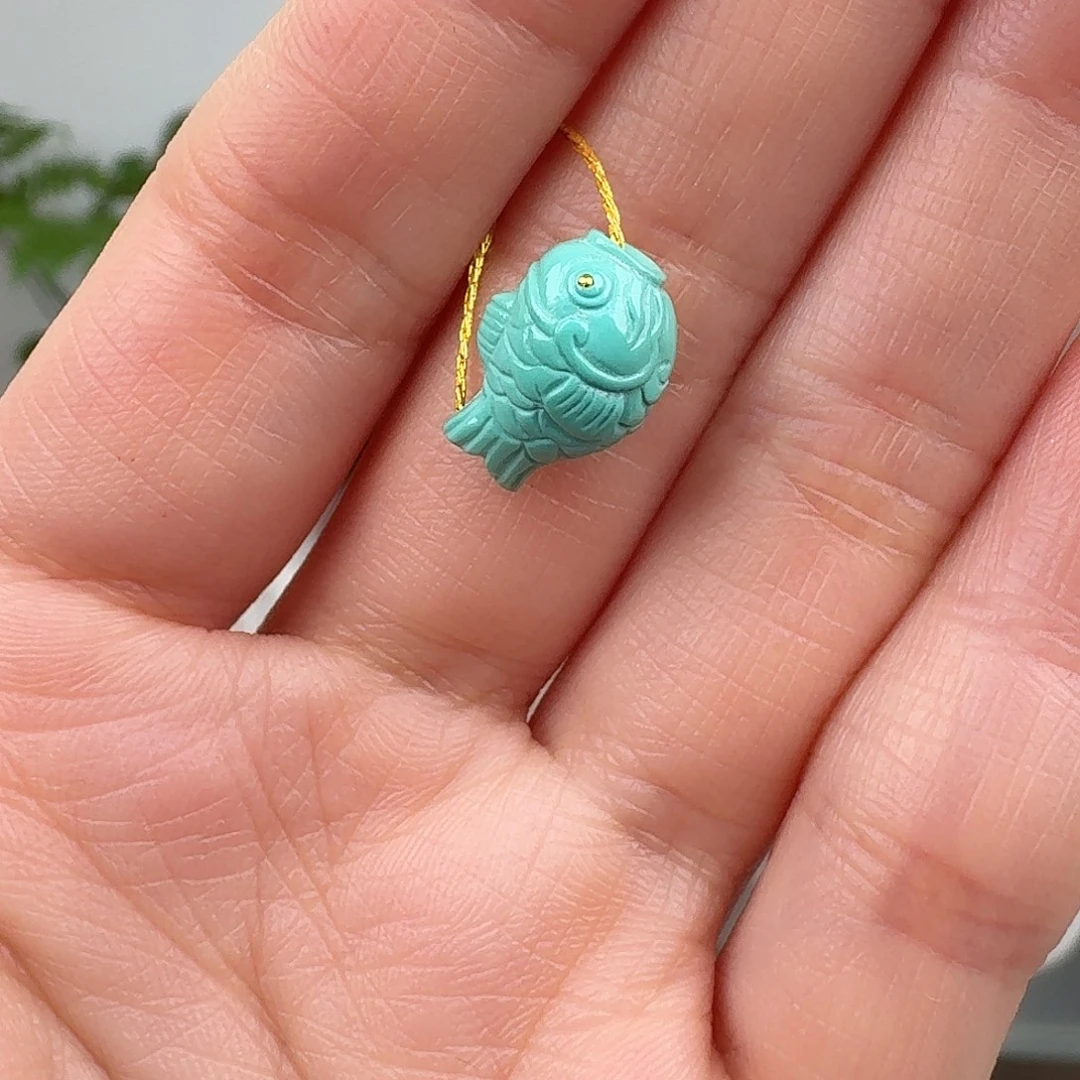 绿松石未镶嵌挂件